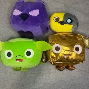 Pet Simulator X set of 4 Plush